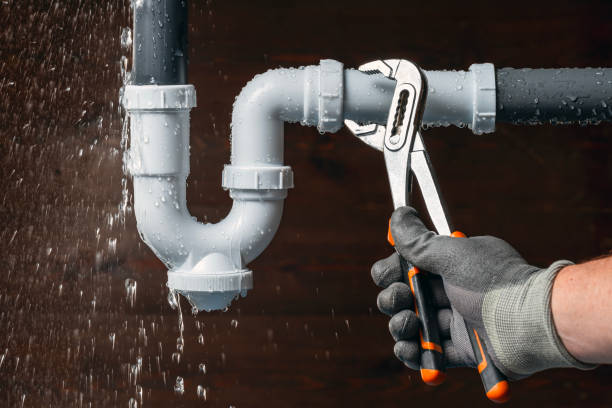 Professional Leak Detection technician working in Platteville, WI